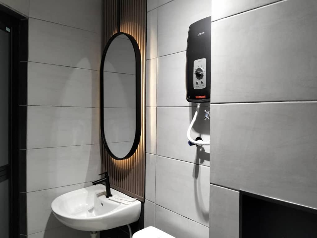 Urban Inn, Salak Tinggi 세팡 외부 사진